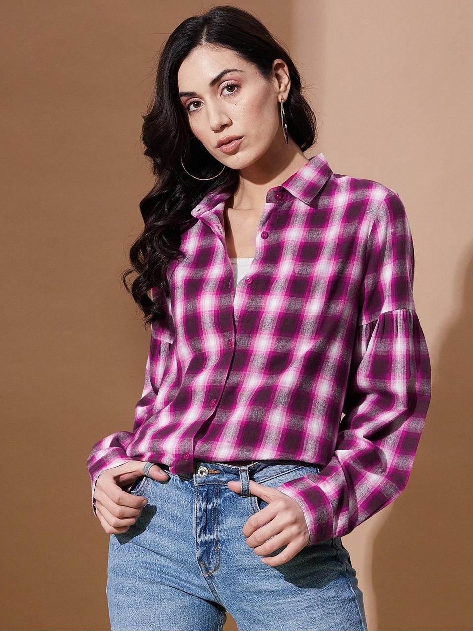 woman-8228723_1280